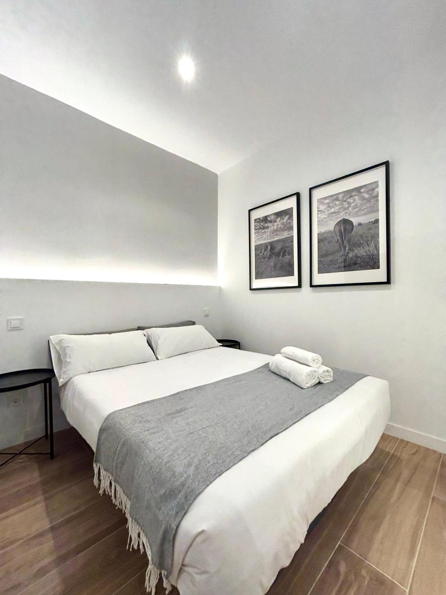 Casa De Huespedes San Andres Hotel Madrid Ngoại thất bức ảnh